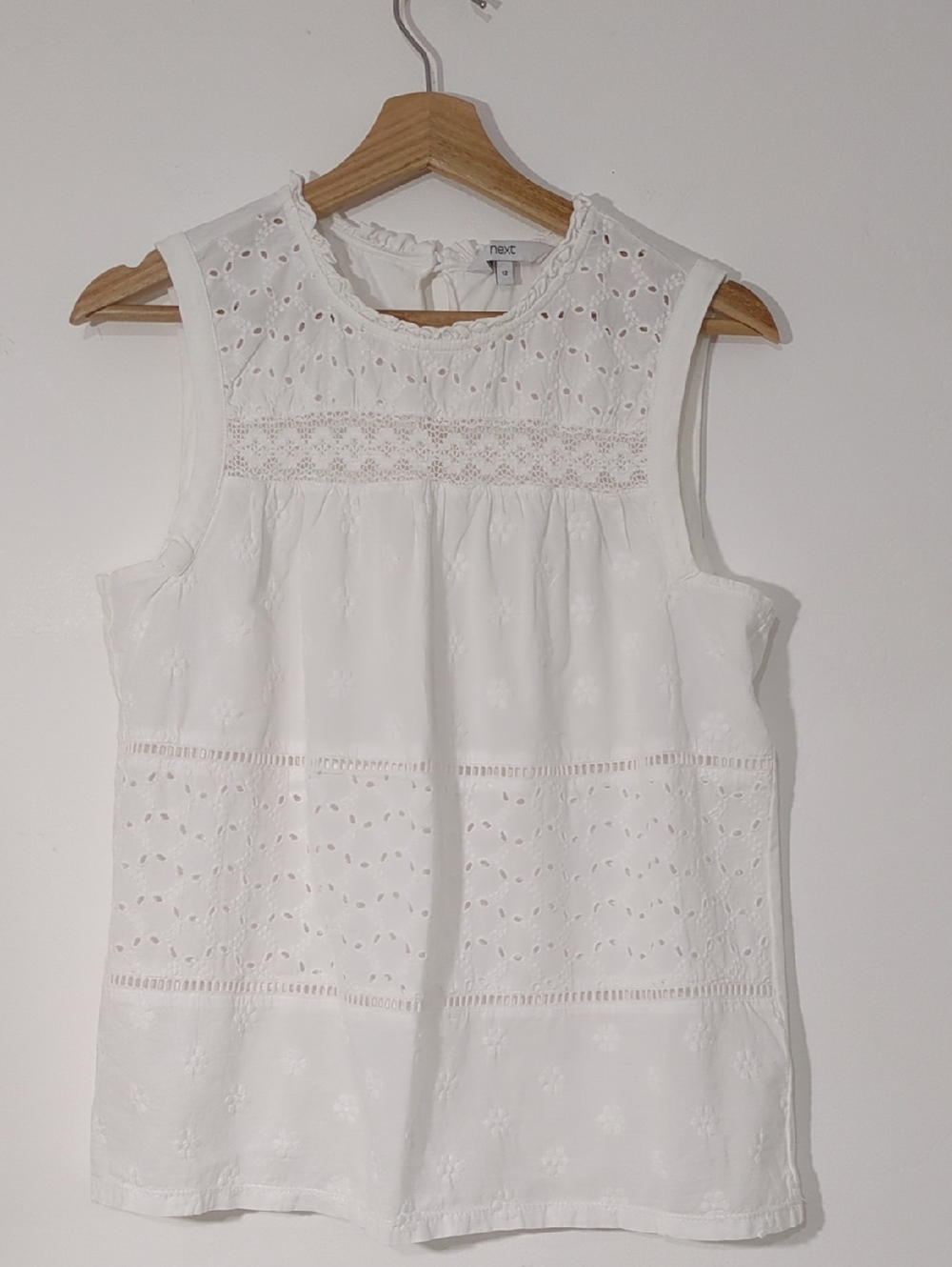 next White Eyelet Lace-Trim Sleeveless Tank